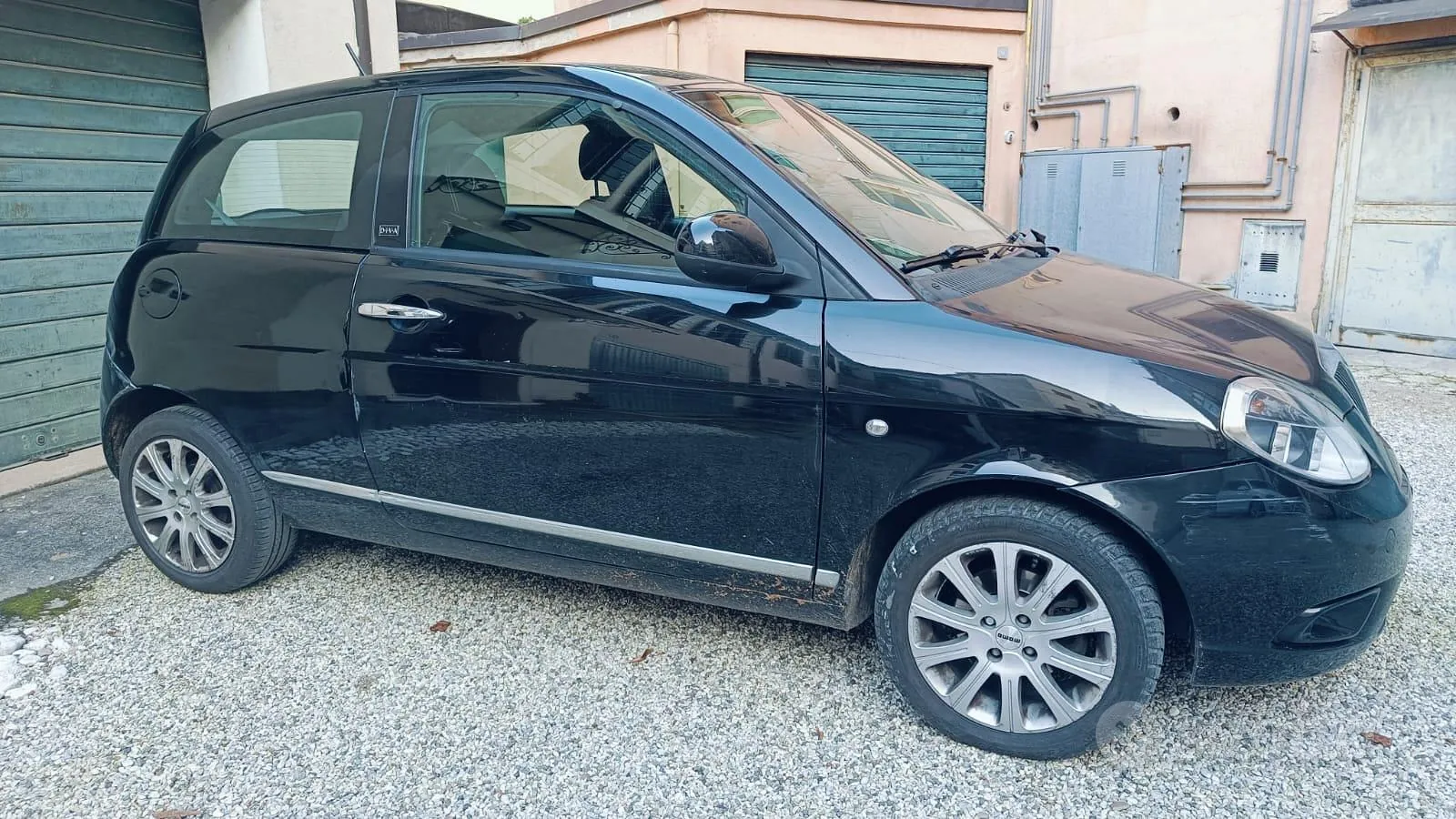 Lancia Ypsilon 2011 photo 3