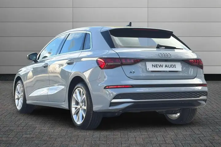 Audi A3 photo 3