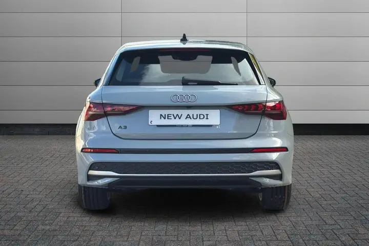 Audi A3 photo 4