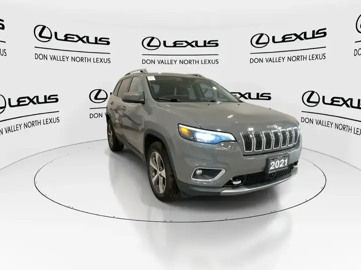 Jeep Cherokee 2021 photo 2