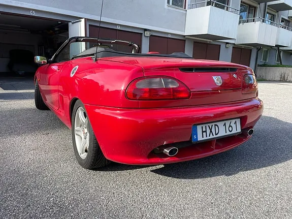 MG Cabriolet 1999 photo 2