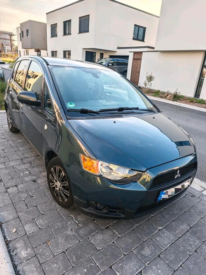 Mitsubishi Colt