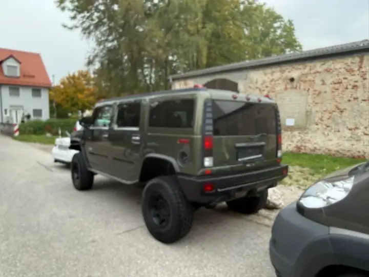 Hummer H2