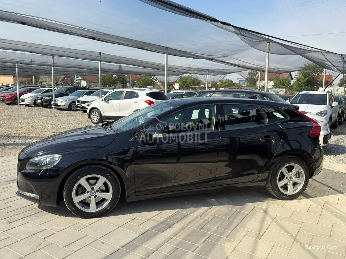Volvo V40 2013 photo 4
