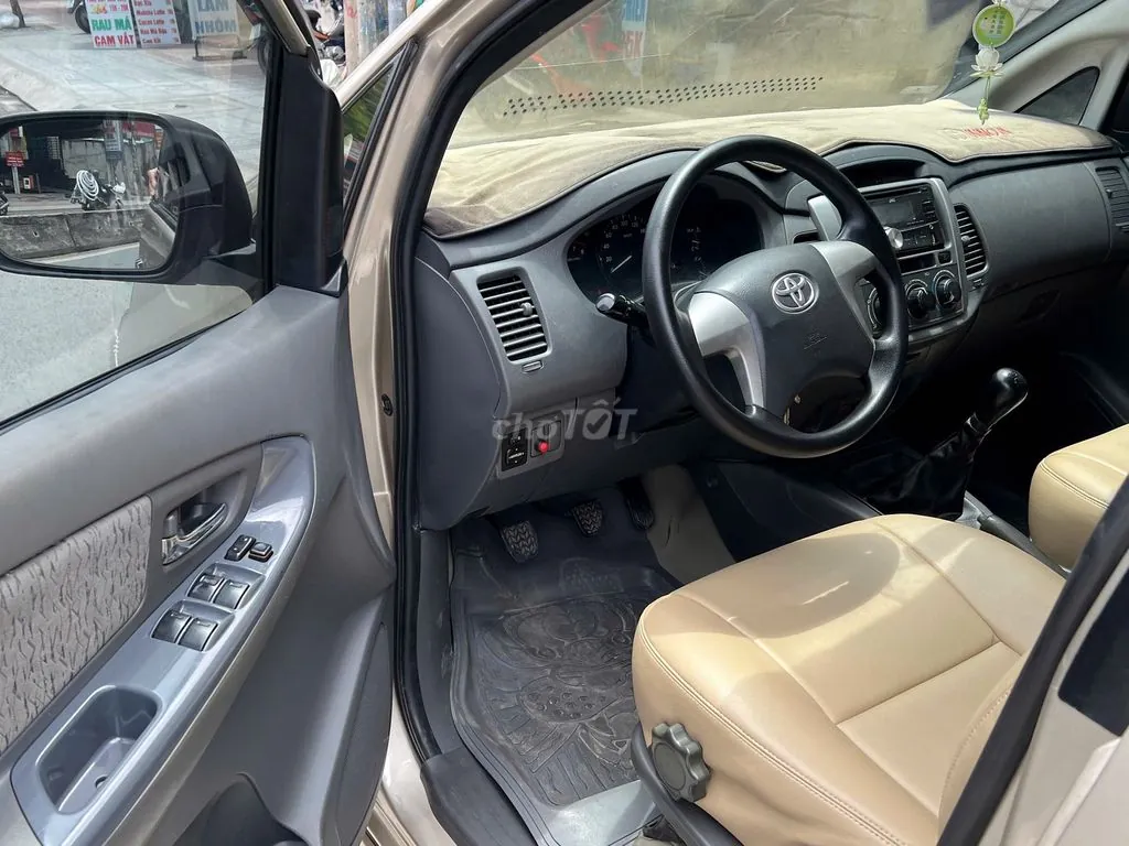 Toyota Innova 2014 photo 5