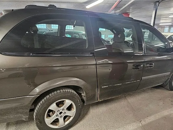 Chrysler Grand Voyager 2005 photo 3