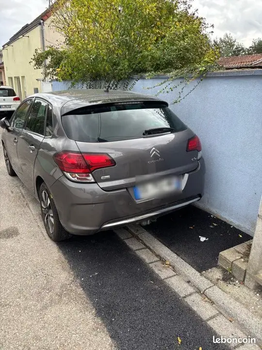 Citroen C4 2015 photo 3