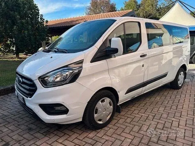 Ford Tourneo Custom