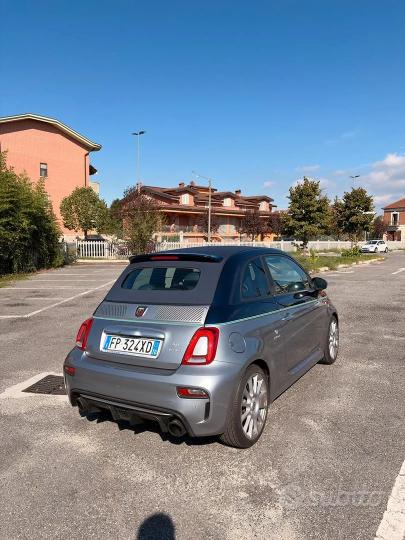 Abarth 695 2018 photo 4