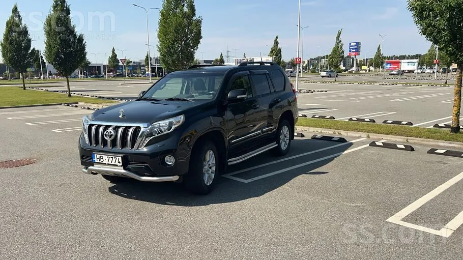 Toyota Land Cruiser 2014 photo 3