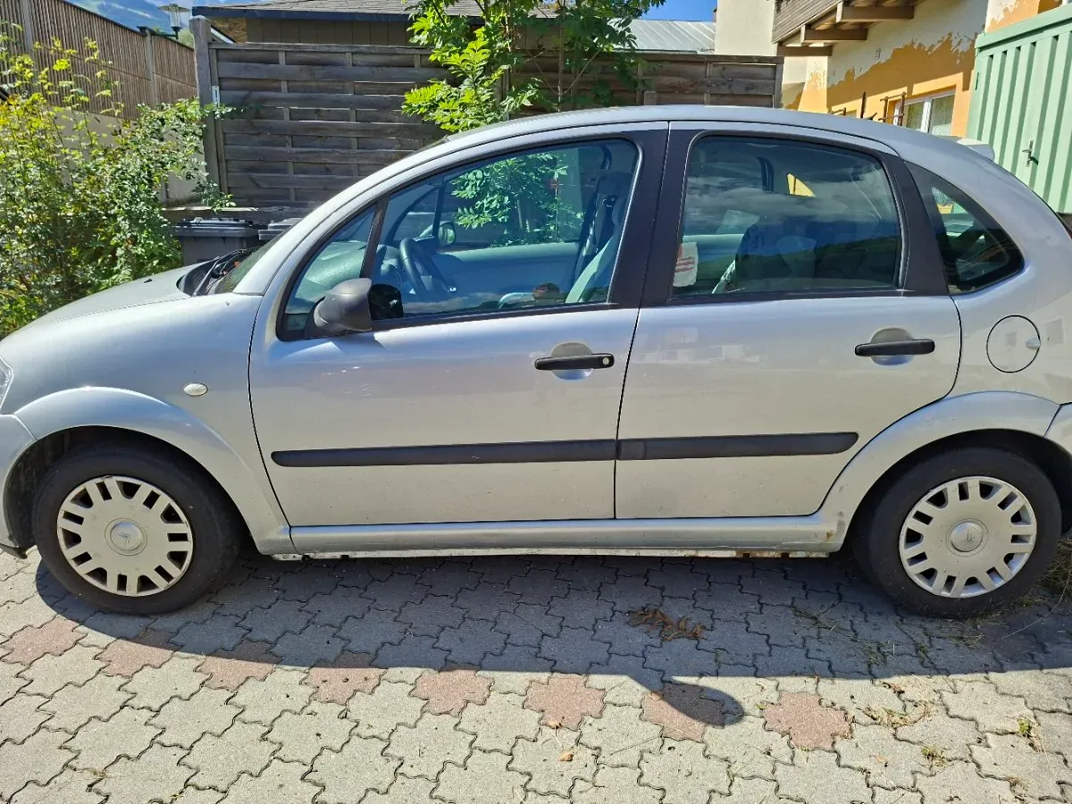 Citroen C3 2004 photo 2
