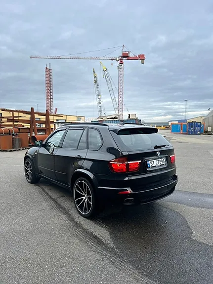 BMW X5 2011 photo 5