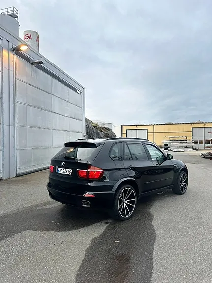 BMW X5 2011 photo 3