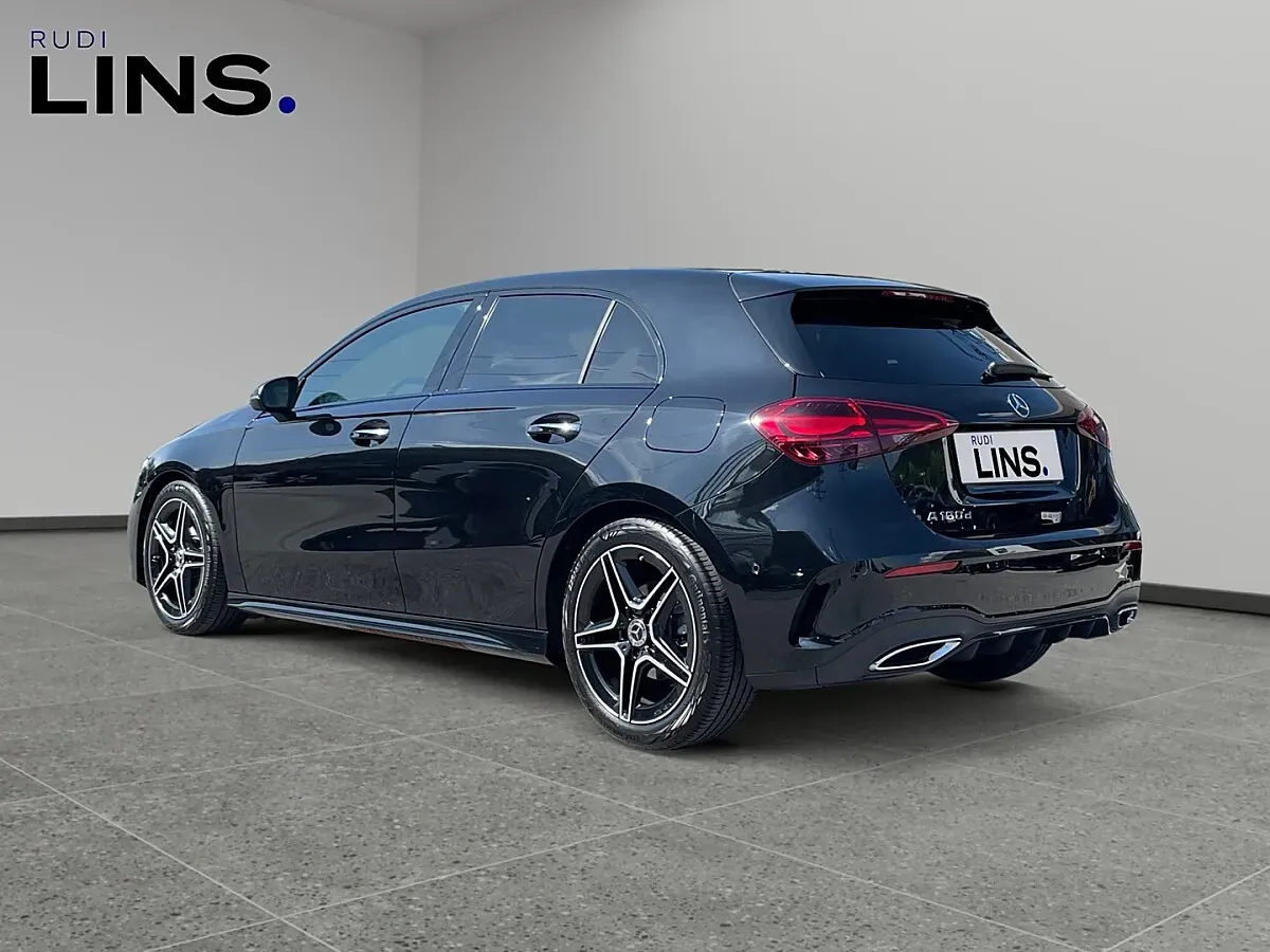 Mercedes-Benz A-Class 2023 photo 3