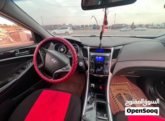 Hyundai Sonata 2012 photo 4