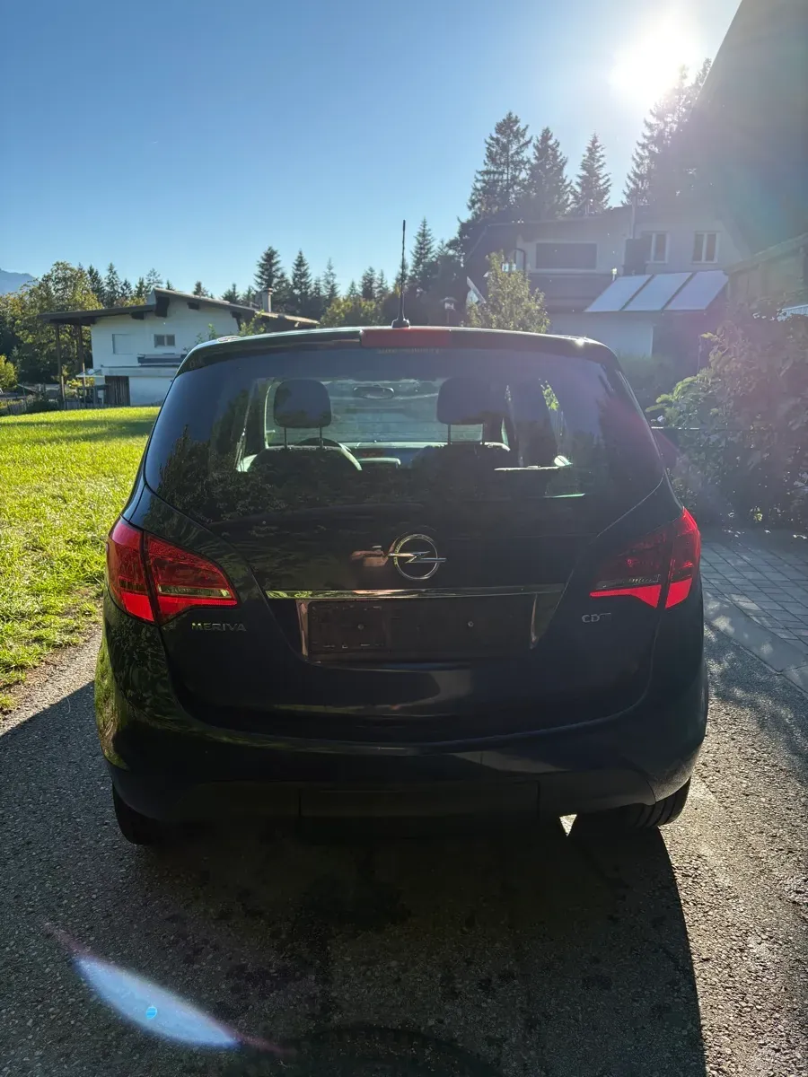 Opel Meriva 2011 photo 3