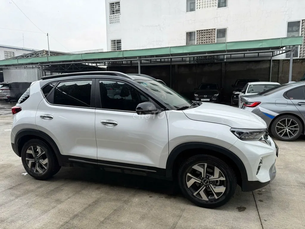 Kia Sonet 2023 photo 3