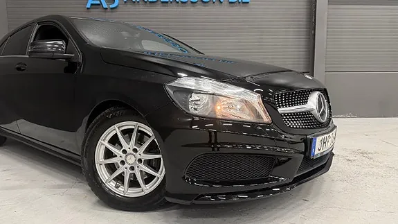 Mercedes-Benz A180 2015 photo 3
