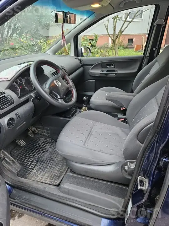 Volkswagen Sharan 2008 photo 5