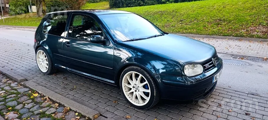Volkswagen Golf 4