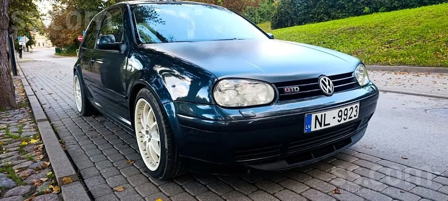 Volkswagen Golf 4 2002 photo 2