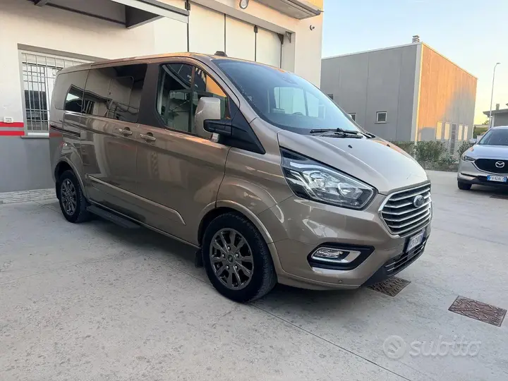 Ford Tourneo Custom 2023 photo 5