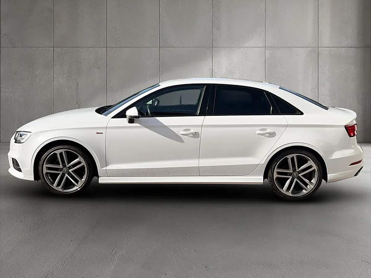 Audi A3 2019 photo 3