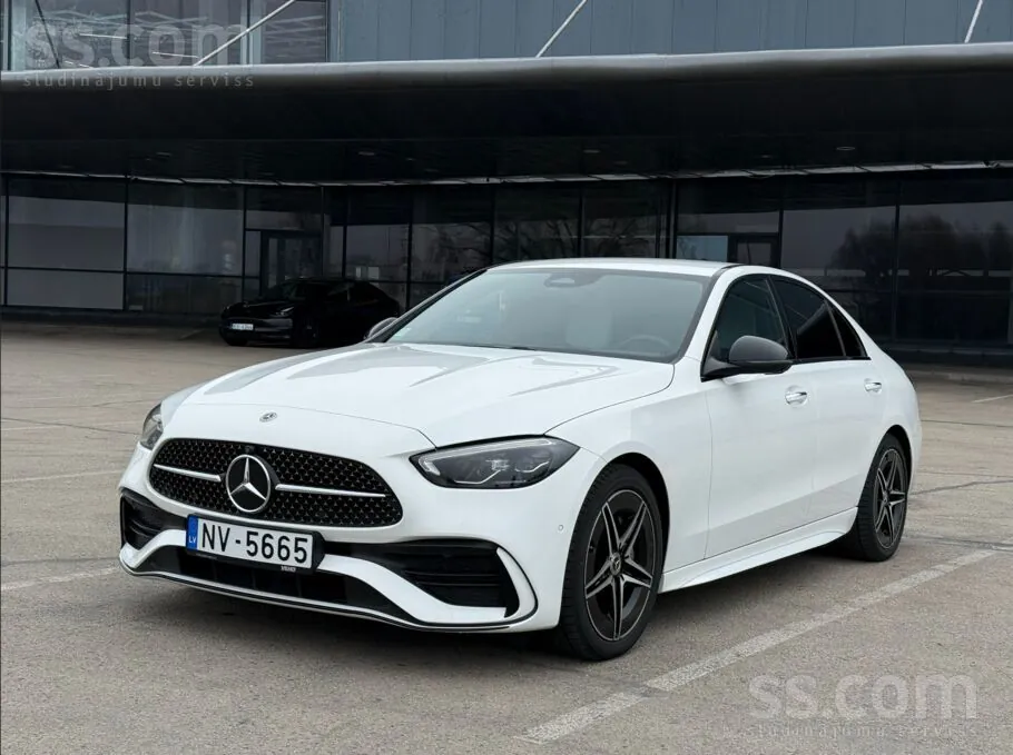 Mercedes-Benz C220 2024 photo 2