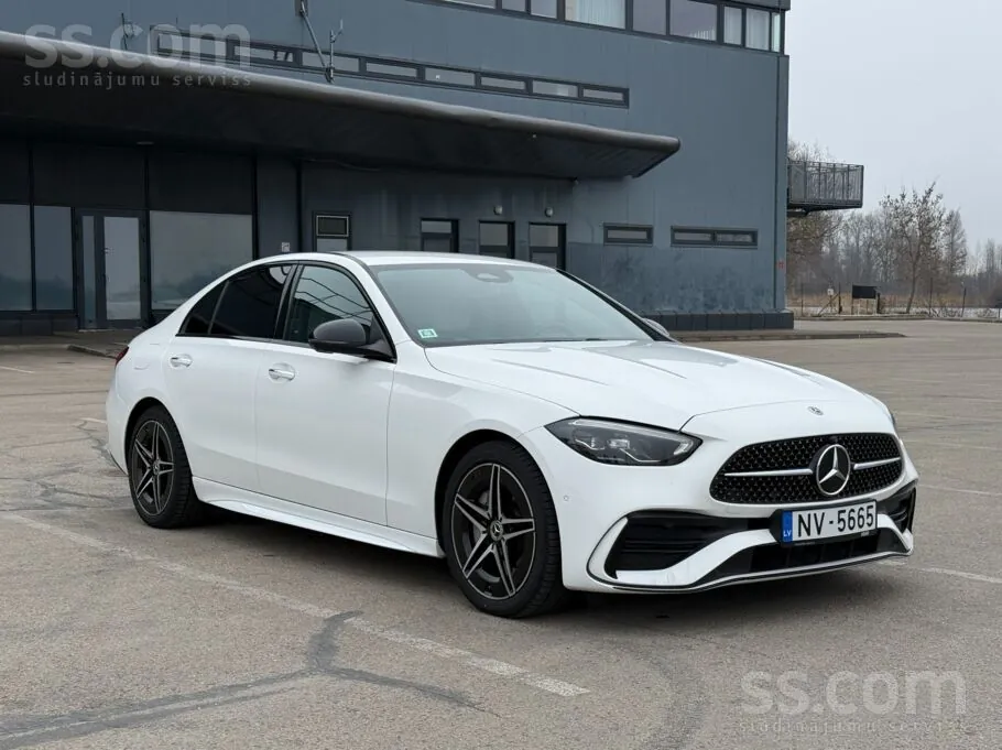 Mercedes-Benz C220