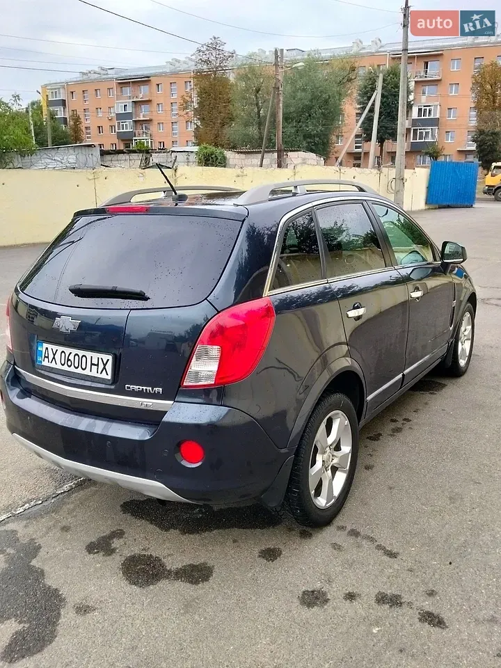 Chevrolet Captiva Sport 2014 photo 3