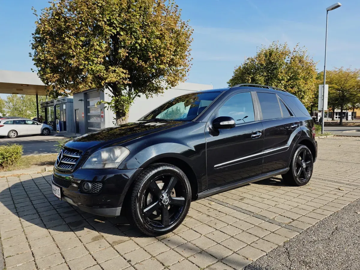 Mercedes-Benz M-Class