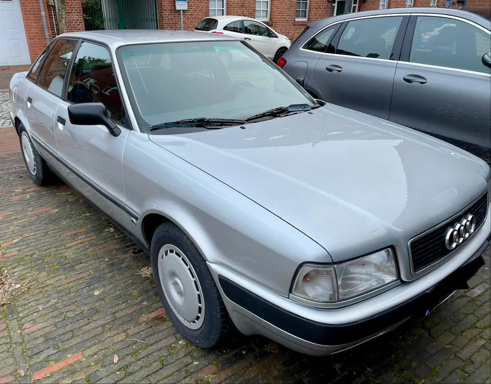 Audi 80