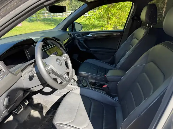 Volkswagen Tiguan 2021 photo 4