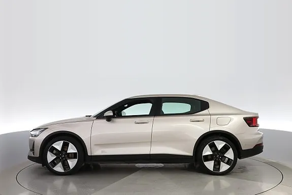 Polestar 2 2023 photo 2