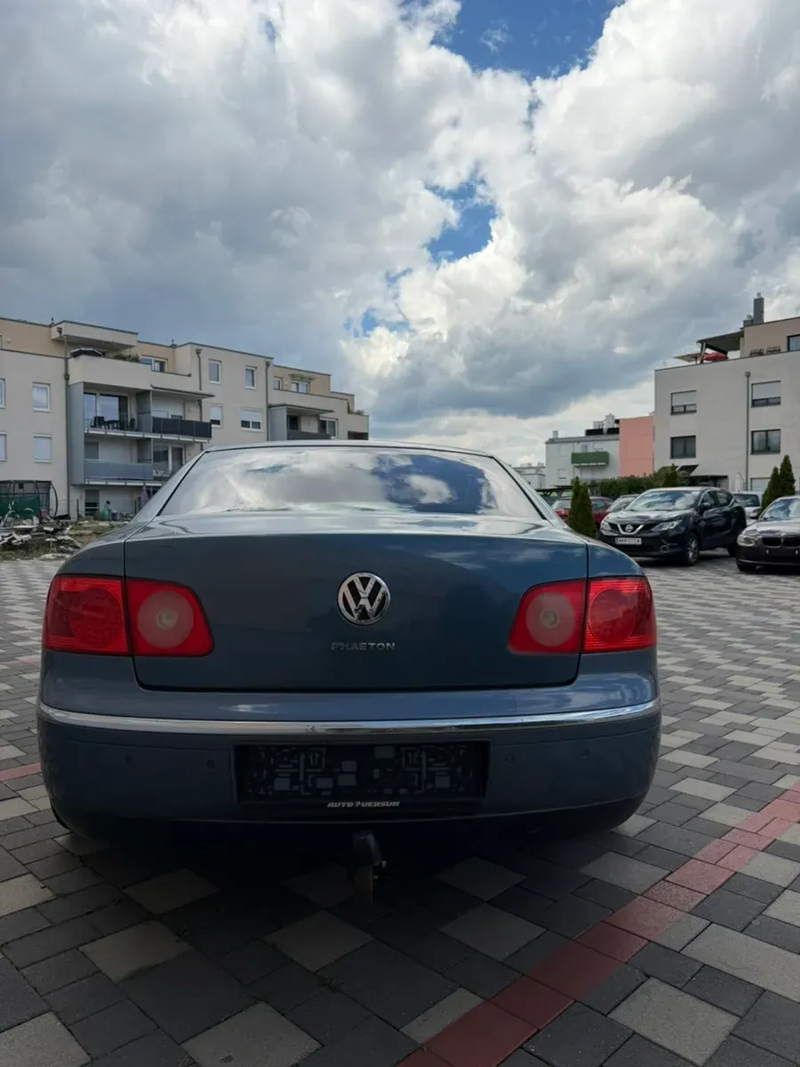 Volkswagen Phaeton 2006 photo 3