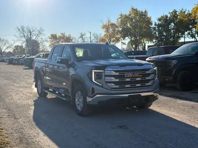 GMC Sierra 1500 2024 photo 2