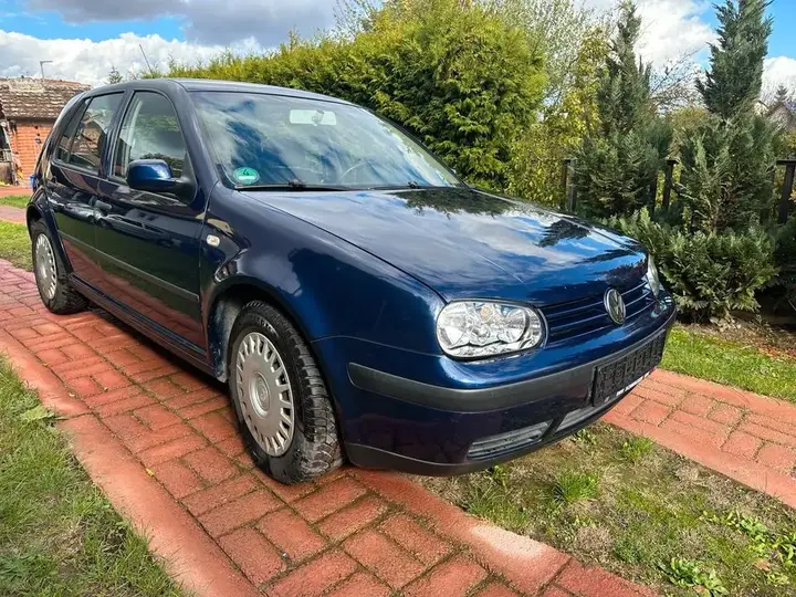 Volkswagen Golf 4