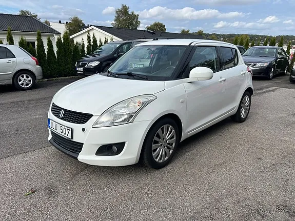 Suzuki Swift 2011 photo 4