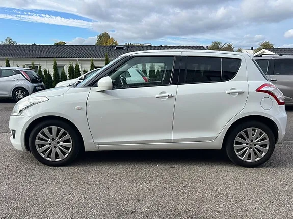 Suzuki Swift 2011 photo 5