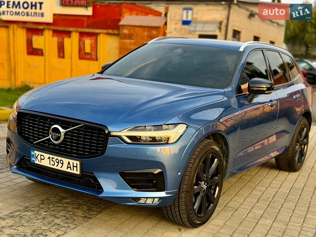 Volvo Xc60 2018 photo 2