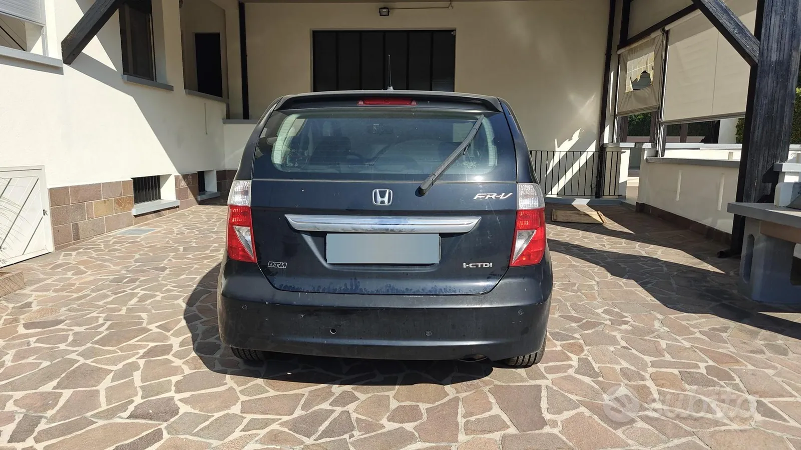 Honda Fr-V