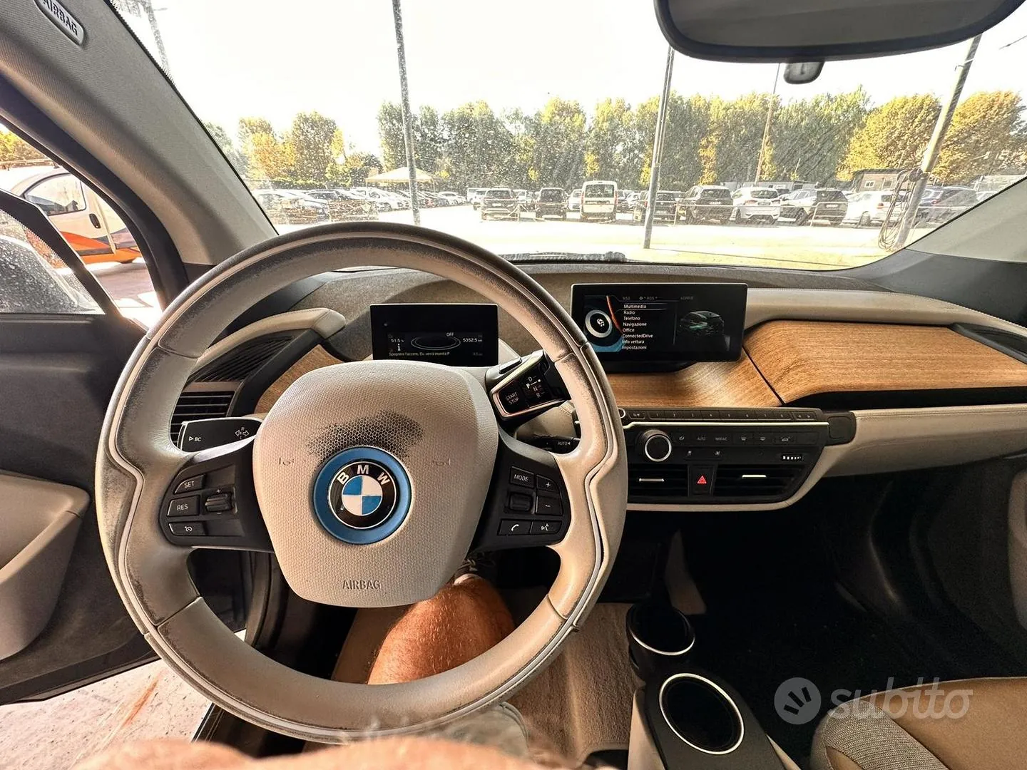 BMW I3