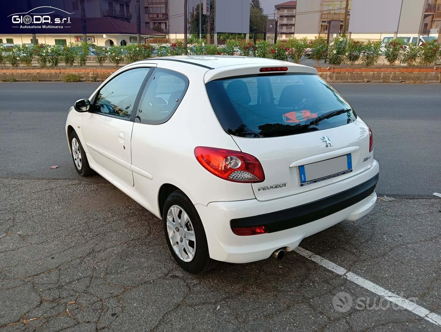Peugeot 206 2010 photo 5