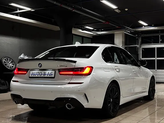 BMW 330E 2020 photo 5