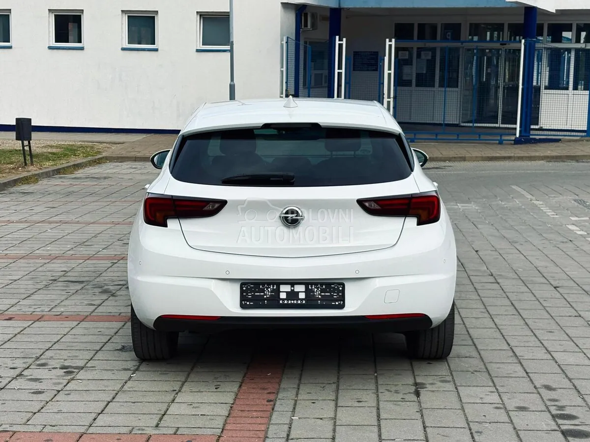 Opel Astra K 2015 photo 5