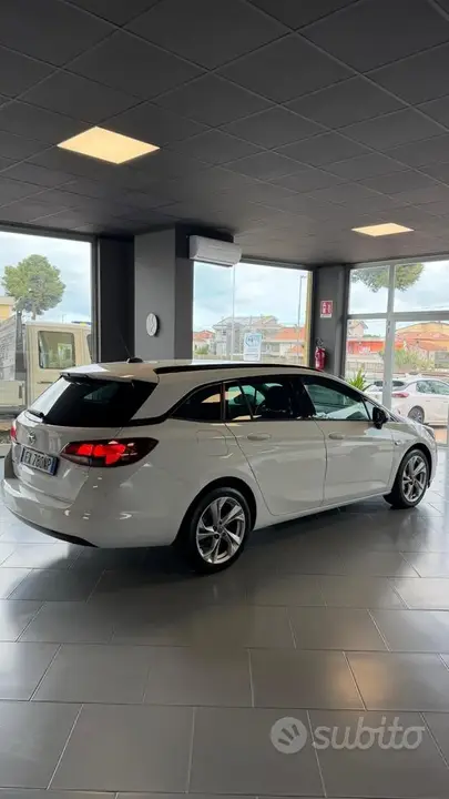 Opel Astra 2019 photo 5