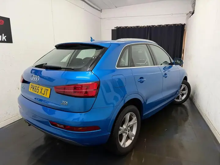 Audi Q3 2015 photo 5