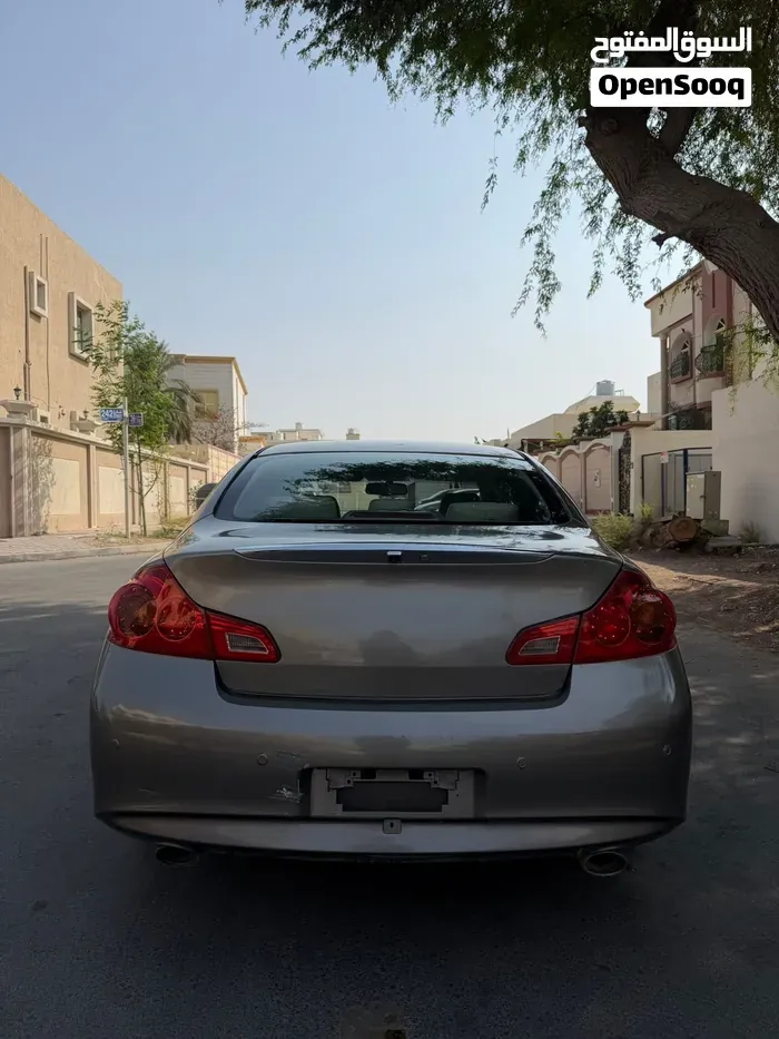 Infiniti G37 2012 photo 4