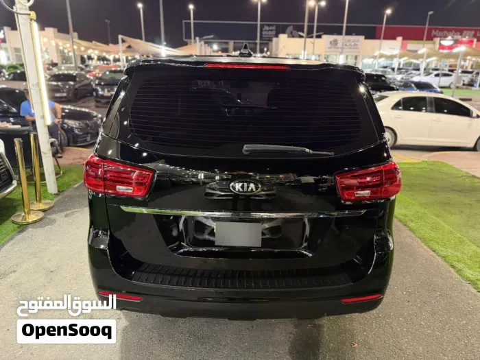 Kia Sedona 2019 photo 4