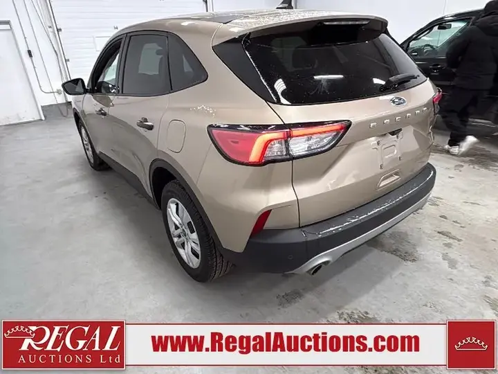 Ford Escape 2021 photo 4